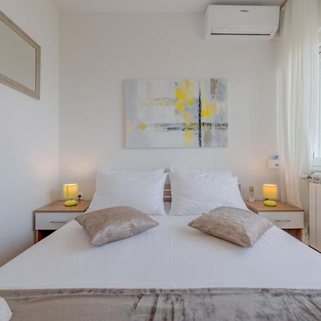 Apartments By The Sea Slatine, Ciovo - 11047 客房 照片