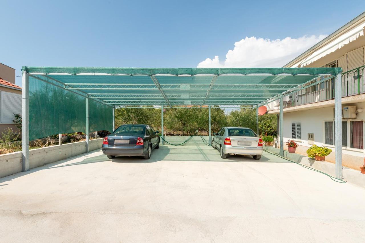 Apartments By The Sea Slatine, Ciovo - 11047 外观 照片